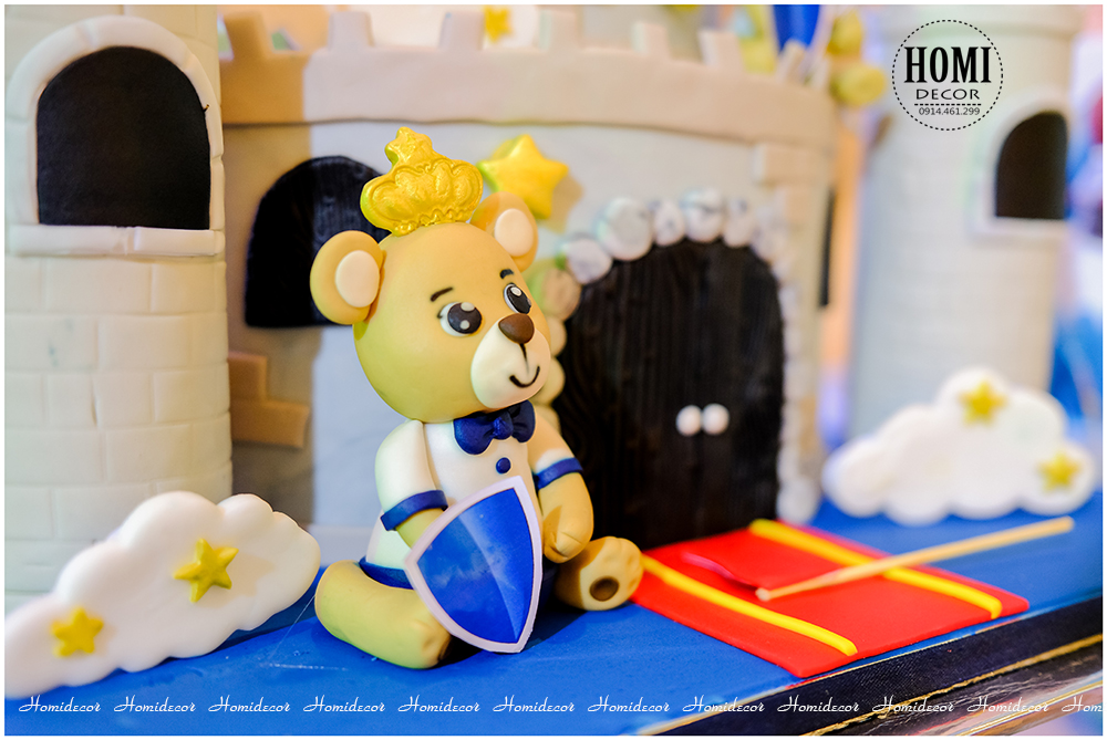 Trang trí sinh nhật cho bé trai chủ đề hoàng tử Gấu