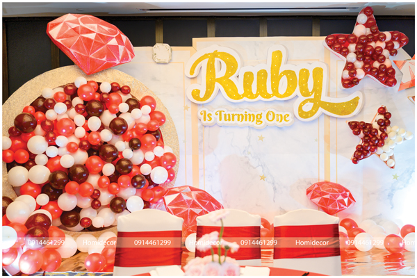 Trang trí sinh nhật chủ đề Ruby