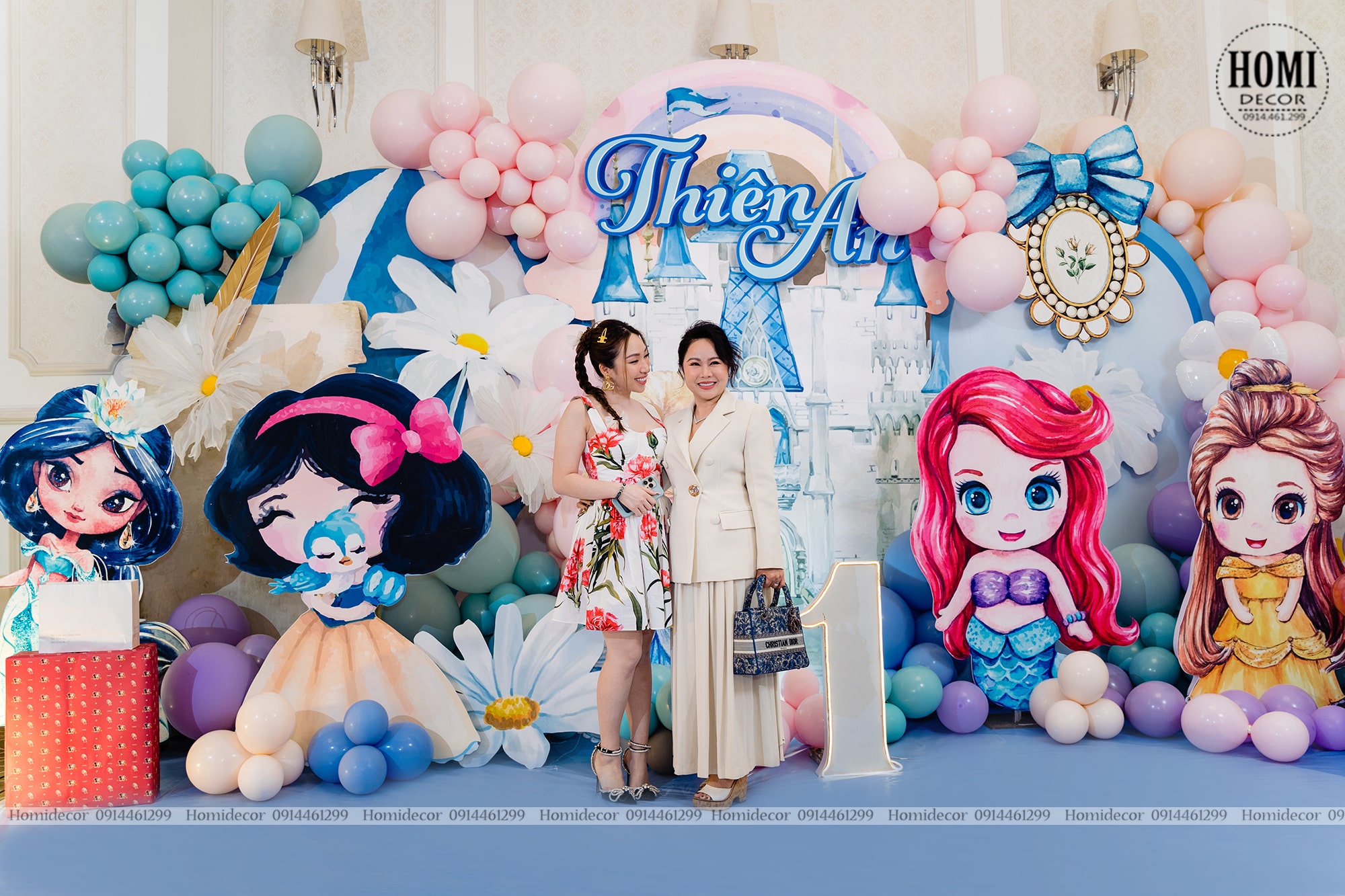 Trang trí sinh nhật bé gái chủ đề Disney Princess tại khách sạn  Mélia Tây Ninh 